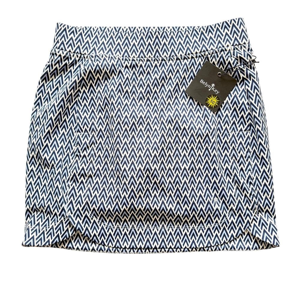 NWT Belyn Key Panel Skort Skyline‎ Print XS Blue White Skirt Short Golf Tennis